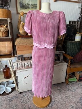 Vintage Pink Pleated Fitted Dress
